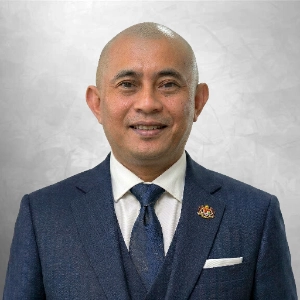YBrs. Dr Amir Raslan